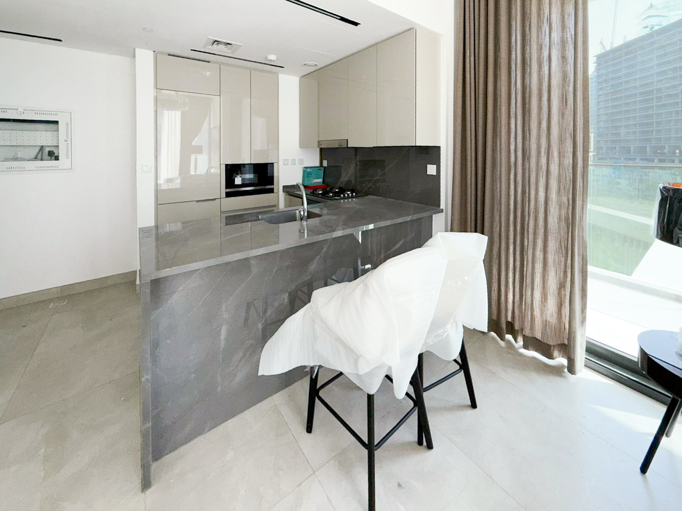 1 Bedroom Apartment in The Paragon by IGO