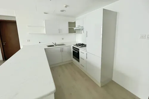 2 Bedrooms Apartment in Ontario Tower