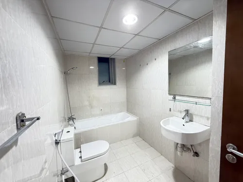 2 Bedrooms Apartment in Ontario Tower
