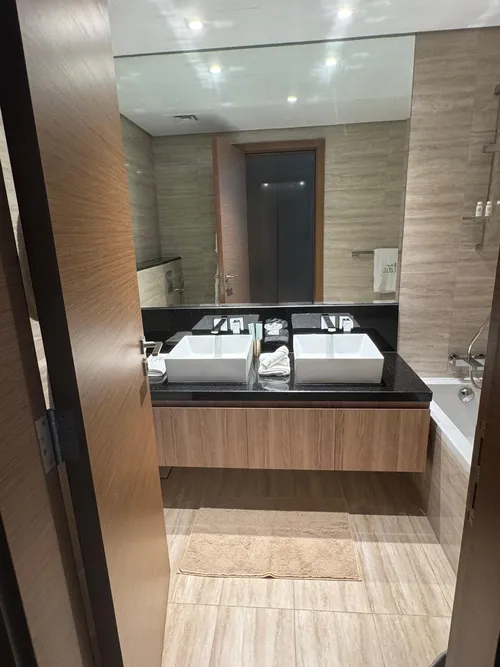 2 Bedrooms Apartment in Urban Oasis