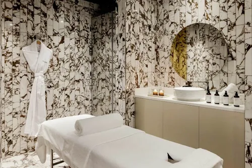 2 Bedrooms Apartment in Mama Shelter Residences