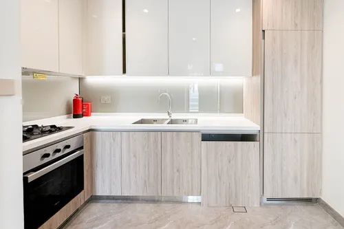 2 Bedrooms Apartment in Peninsula One