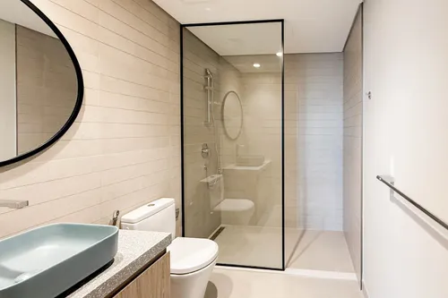 2 Bedrooms Apartment in Peninsula One