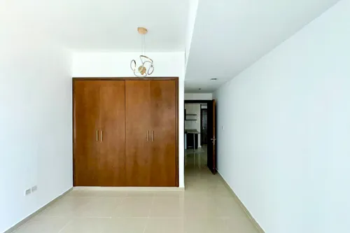 Bright space | Prime location | Next to the Metro