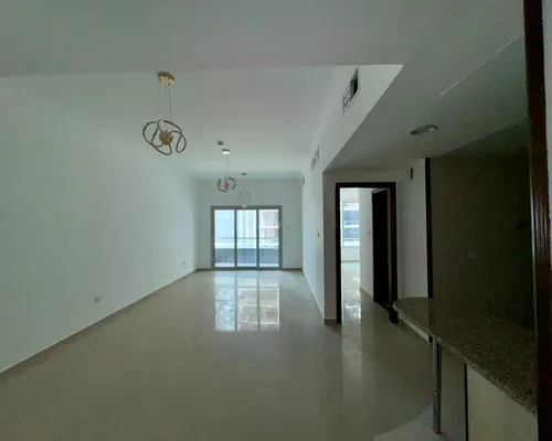 Bright living space | Prime location | Next to the Metro |