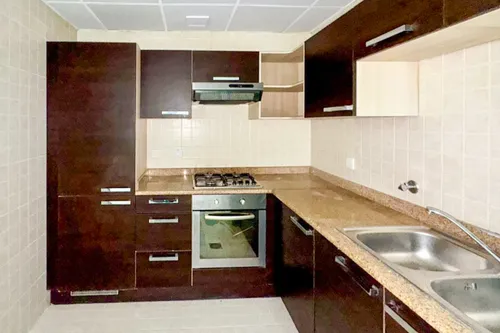 1 Bedroom Apartment in Ontario Tower
