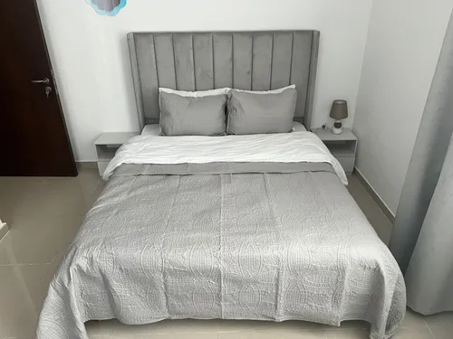 2 Bedrooms Apartment in Ontario Tower