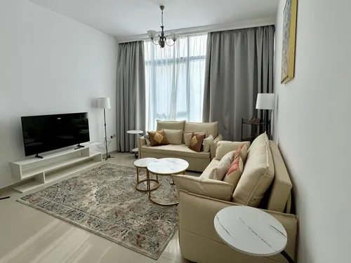 2 Bedrooms Apartment in Ontario Tower