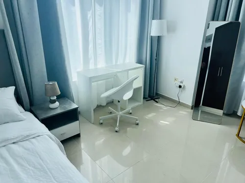 2 Bedrooms Apartment in Ontario Tower