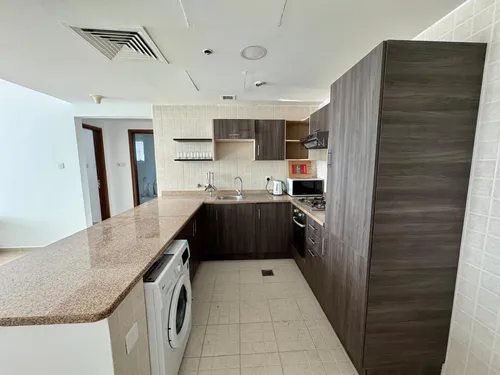 2 Bedrooms Apartment in Ontario Tower