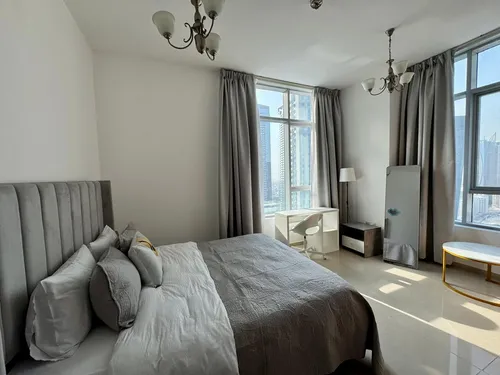 2 Bedrooms Apartment in Ontario Tower