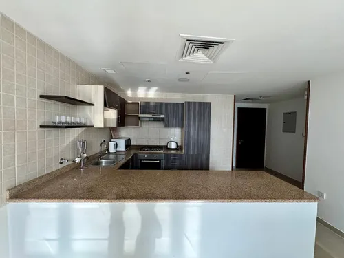2 Bedrooms Apartment in Ontario Tower