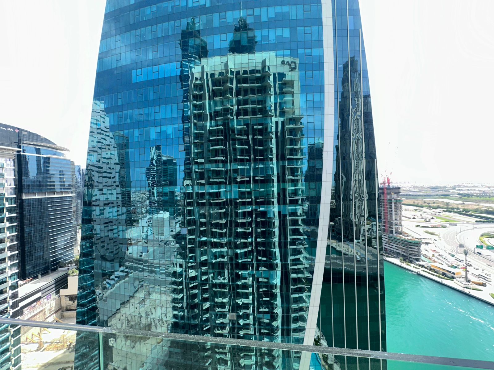 2 Bedrooms Apartment in Urban Oasis