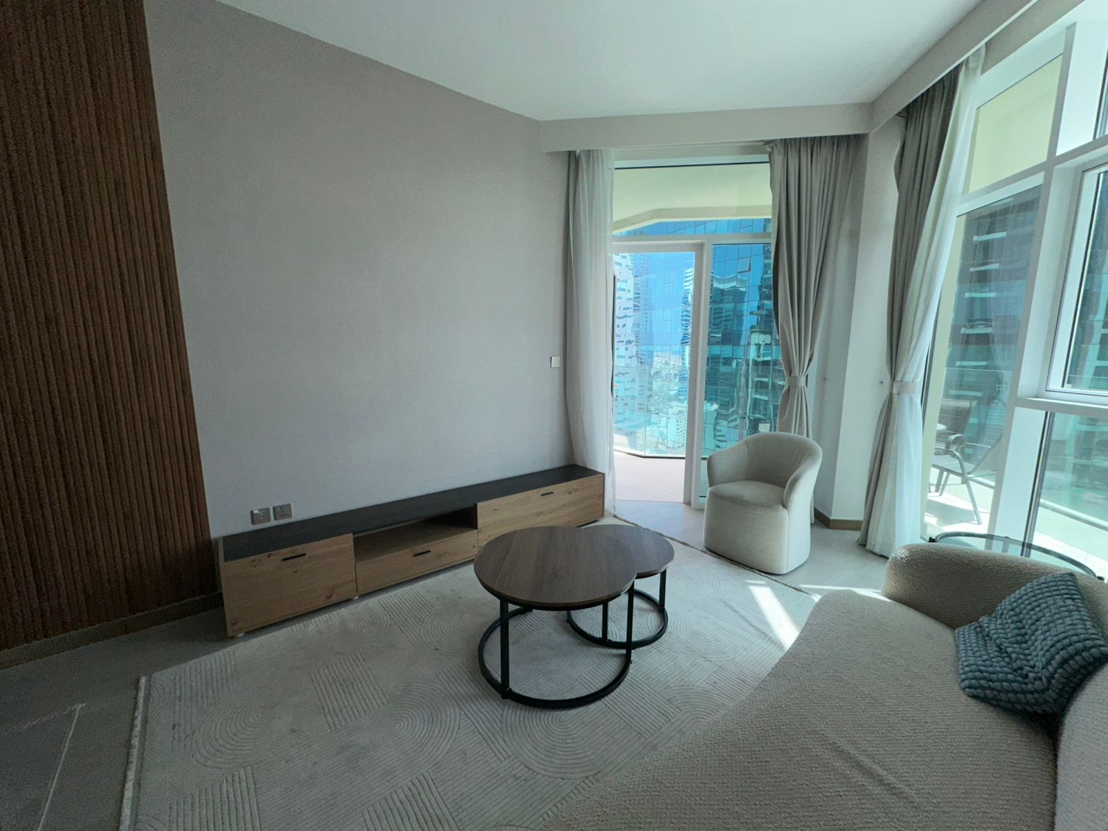 2 Bedrooms Apartment in Urban Oasis