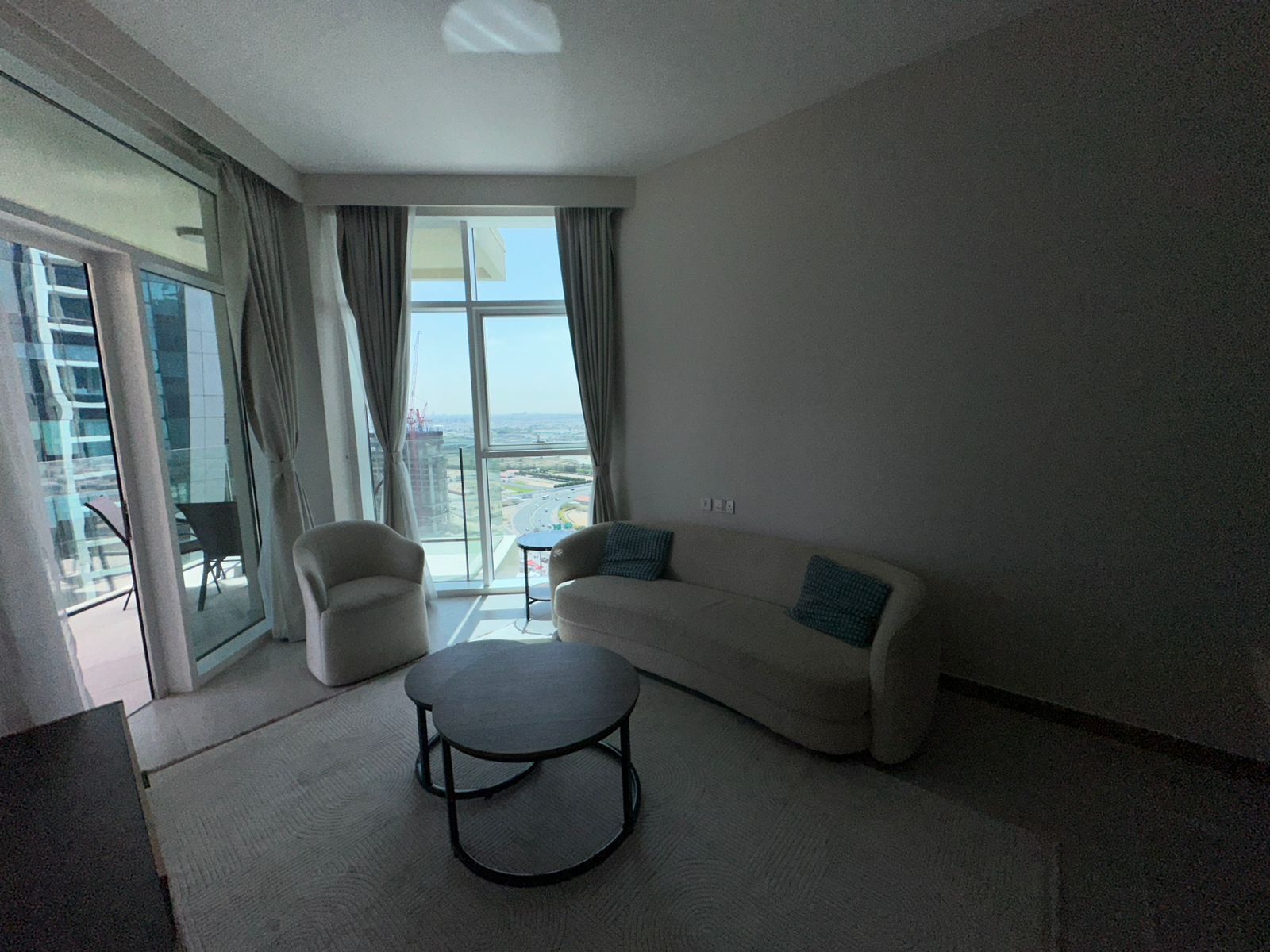 2 Bedrooms Apartment in Urban Oasis