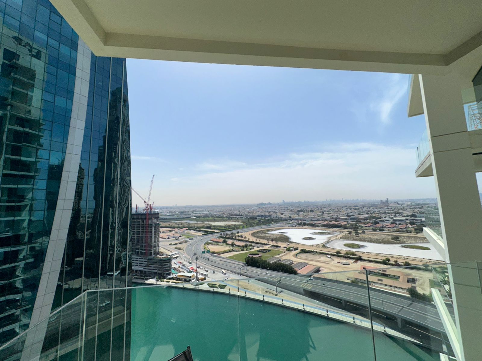 2 Bedrooms Apartment in Urban Oasis