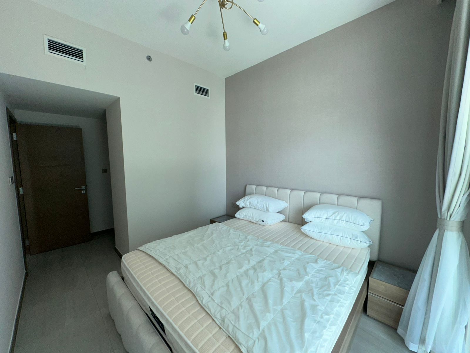 2 Bedrooms Apartment in Urban Oasis