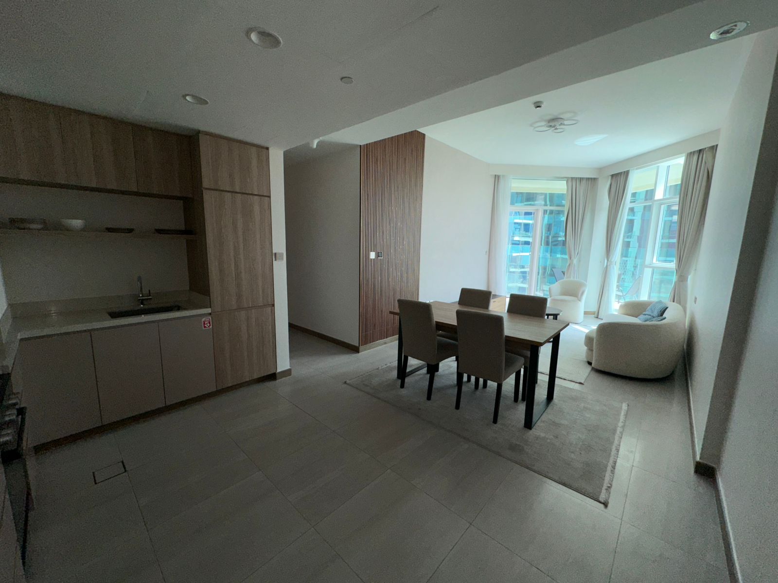 2 Bedrooms Apartment in Urban Oasis