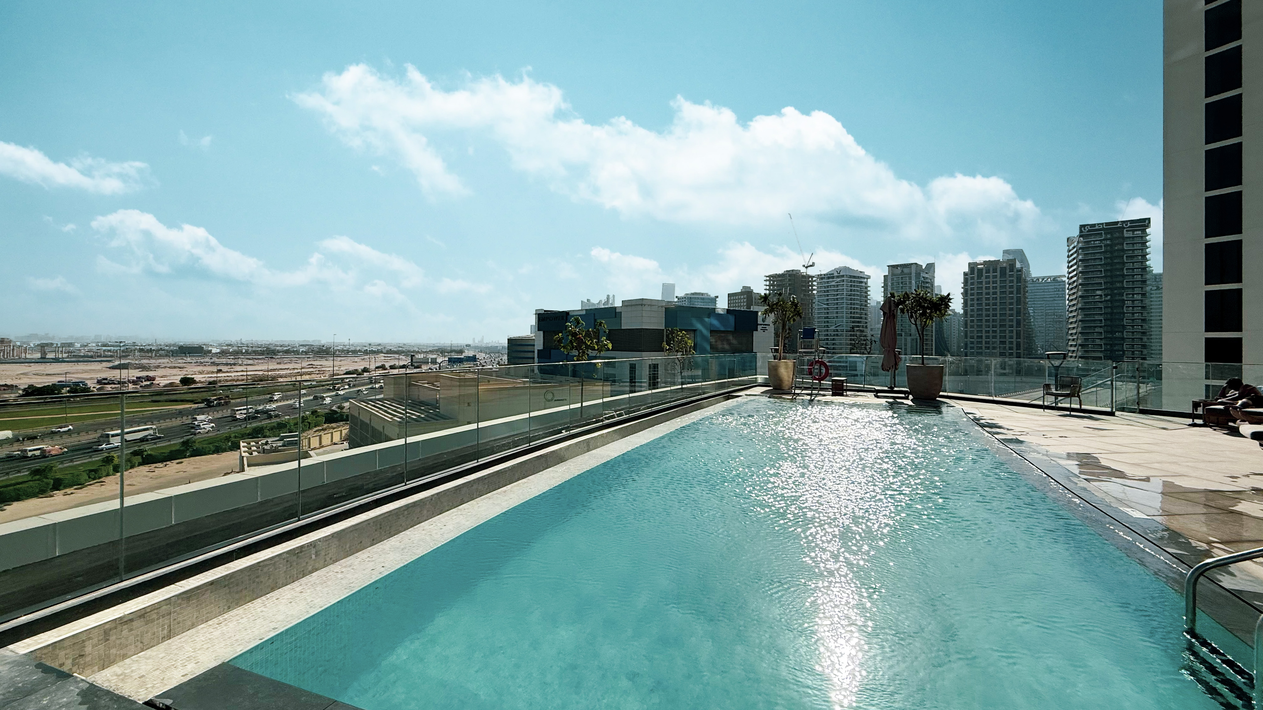 2 Bedrooms Apartment in Nobles Tower