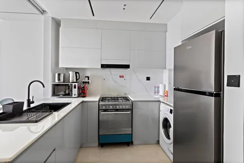 1 Bedroom Apartment in Binghatti Canal