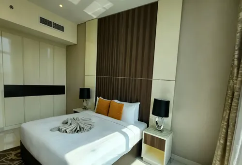 2 Bedrooms Hotel Apartment in Bay's Edge