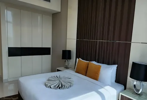 2 Bedrooms Hotel Apartment in Bay's Edge