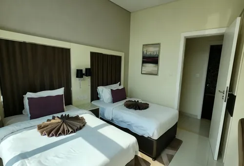 2 Bedrooms Hotel Apartment in Bay's Edge