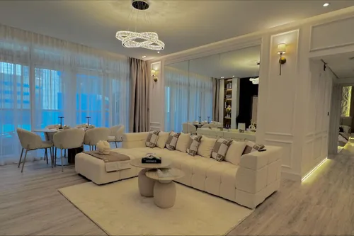 Fully Upgraded | Prime Location | vacant
