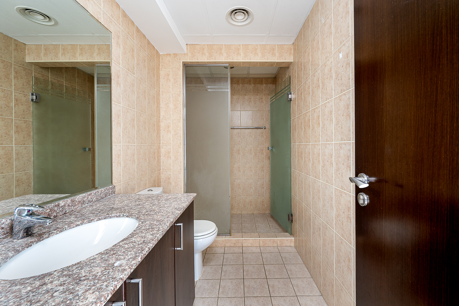 2 Bedrooms Apartment in Churchill Residency Tower