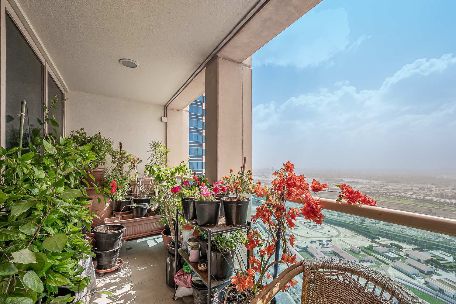 2 Bedrooms Apartment in Churchill Residency Tower