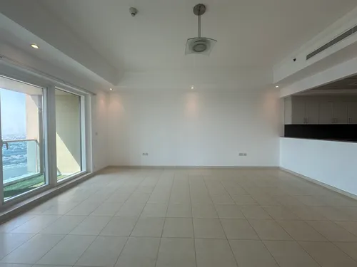 1 Bedroom Apartment in Churchill Residency Tower