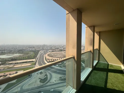 1 Bedroom Apartment in Churchill Residency Tower
