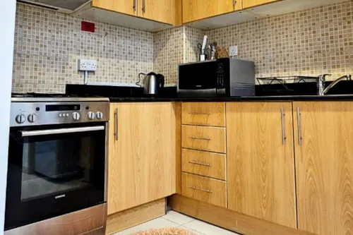 1 Bedroom Apartment in Mayfair Residency