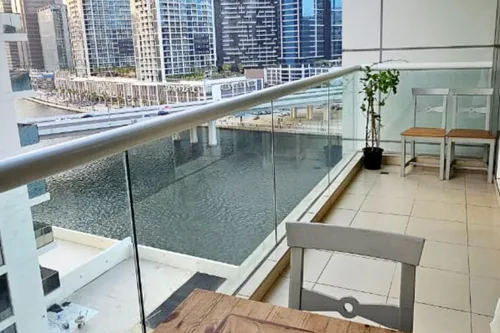 1 Bedroom Apartment in Mayfair Residency