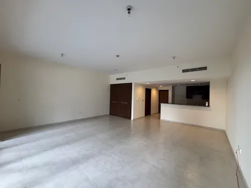Apartment in Executive Tower L
