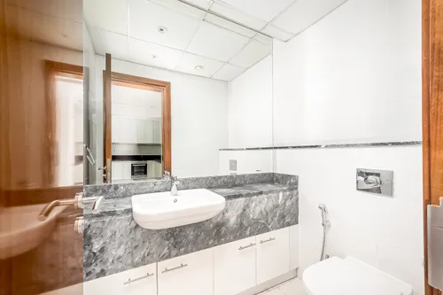 2 Bedrooms Apartment in Amna