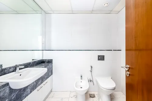 2 Bedrooms Apartment in Amna