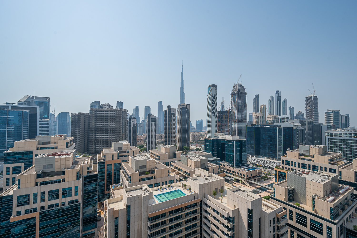 2 Bedrooms Apartment in Trillionaire Residences