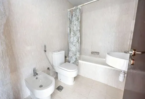 1 Bedroom Apartment in Ontario Tower