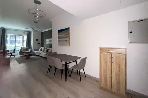 1 Bedroom Apartment in Ontario Tower