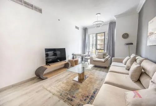 1 Bedroom Apartment in Ontario Tower