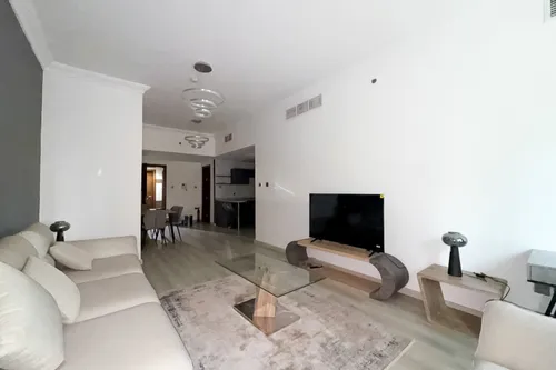 1 Bedroom Apartment in Ontario Tower