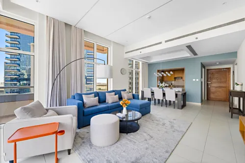 1 Bedroom Apartment in Bay Square Building 9