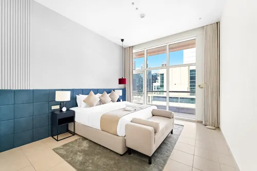 1 Bedroom Apartment in Bay Square Building 9