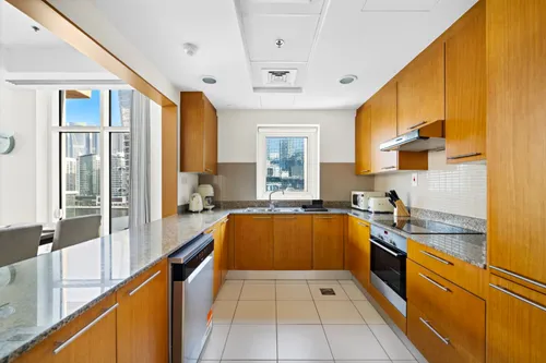 1 Bedroom Apartment in Bay Square Building 9