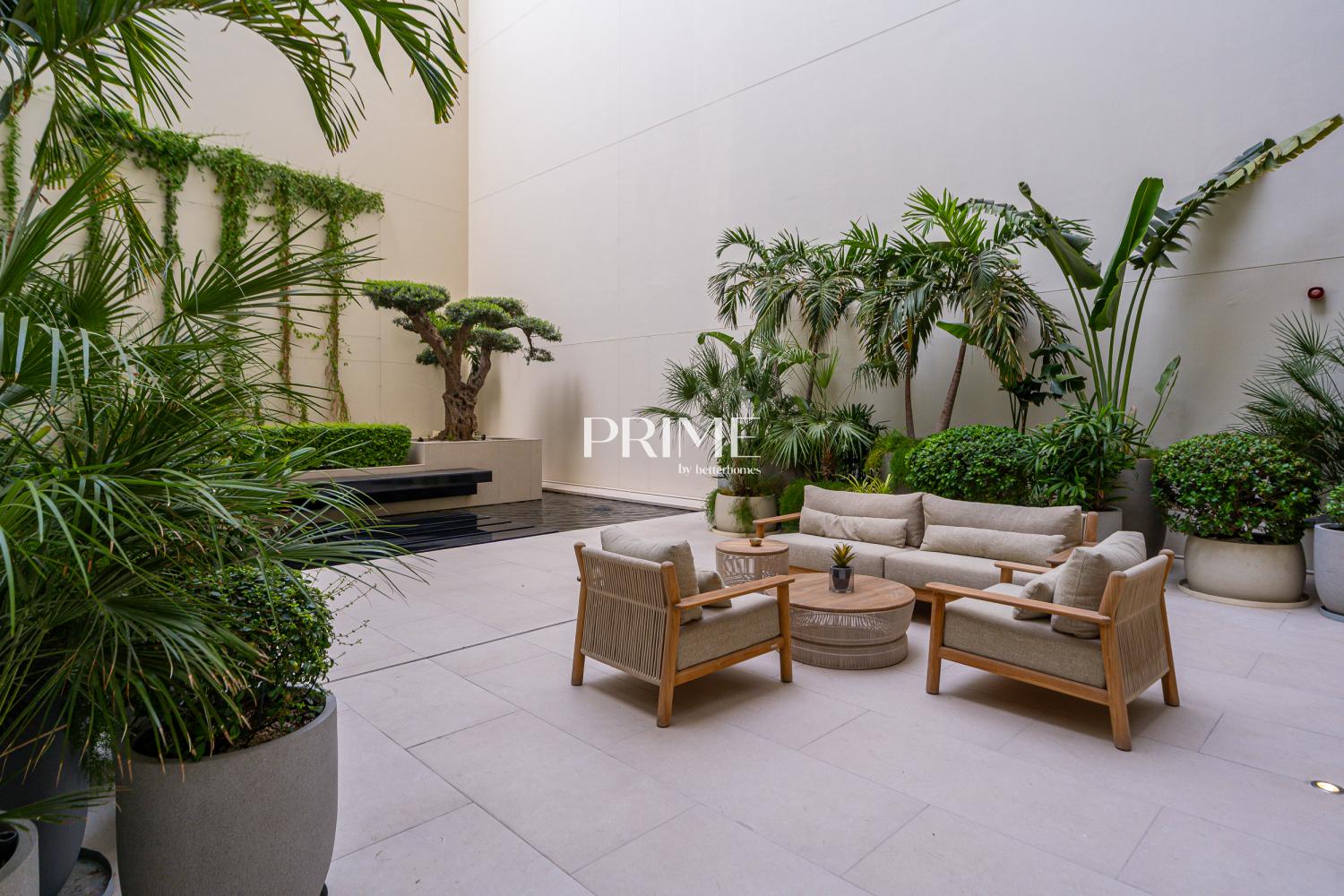 2 Bedrooms Apartment in Residence 22