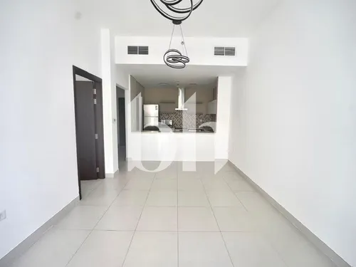Available and Ready| Mid Floor Unit | Amazing View