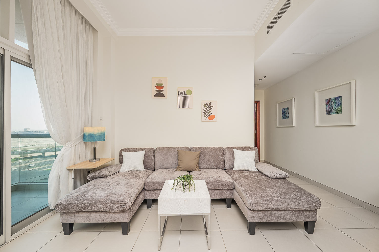 1 Bedroom Apartment in Scala Tower