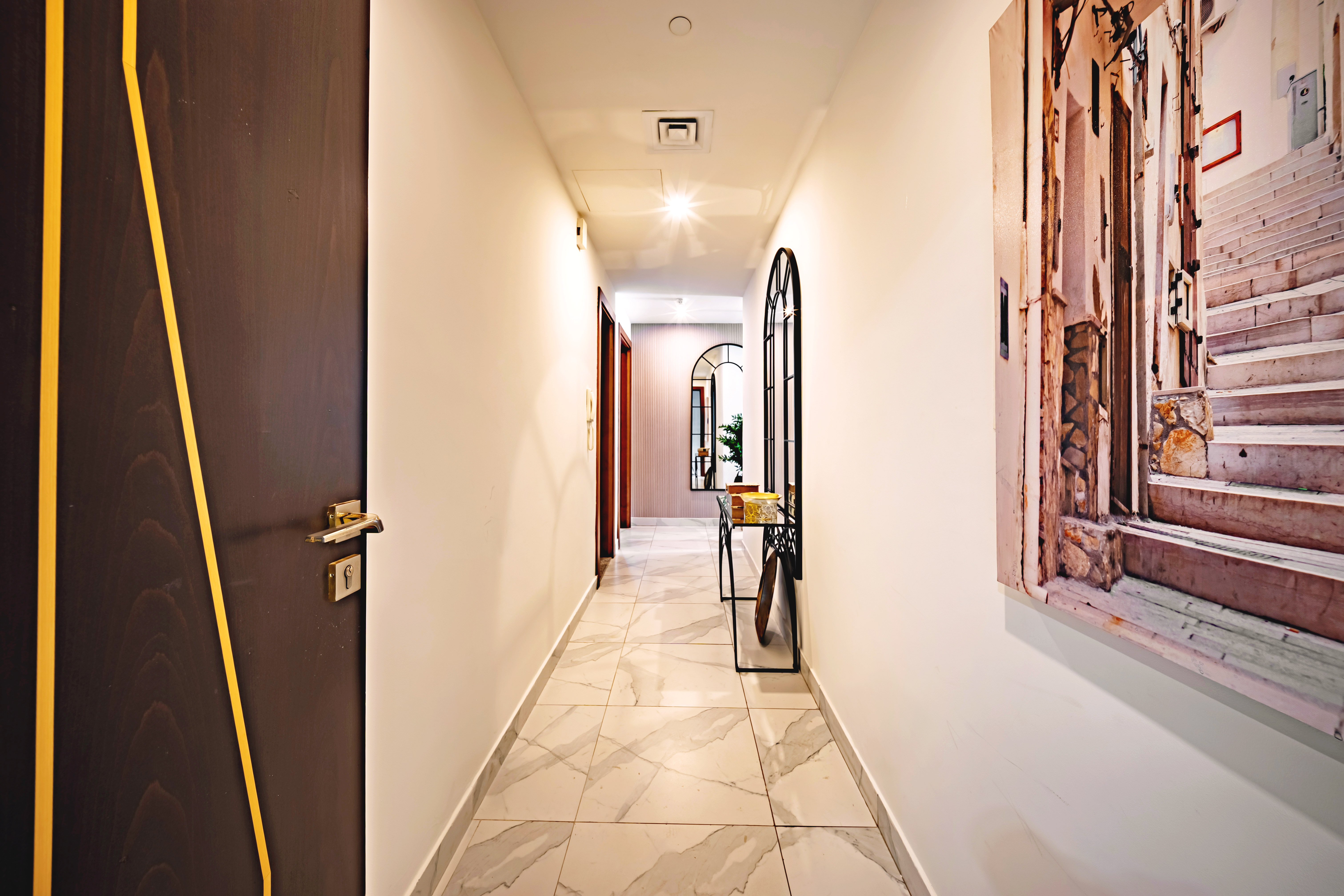 2 Bedrooms Apartment in Millennium Binghatti Residences