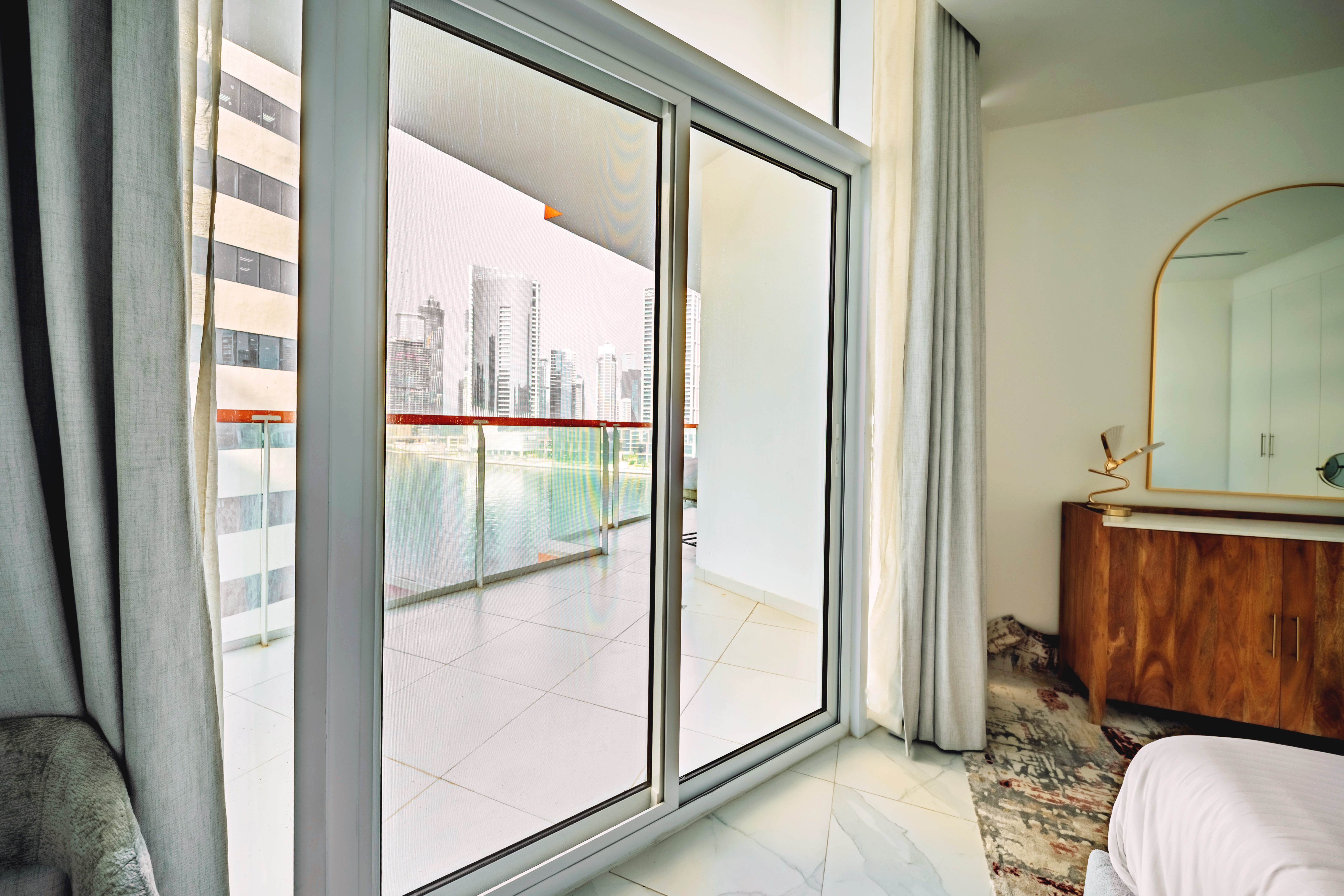 2 Bedrooms Apartment in Millennium Binghatti Residences